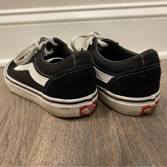 Women’s Vans - Picture 2 of 3